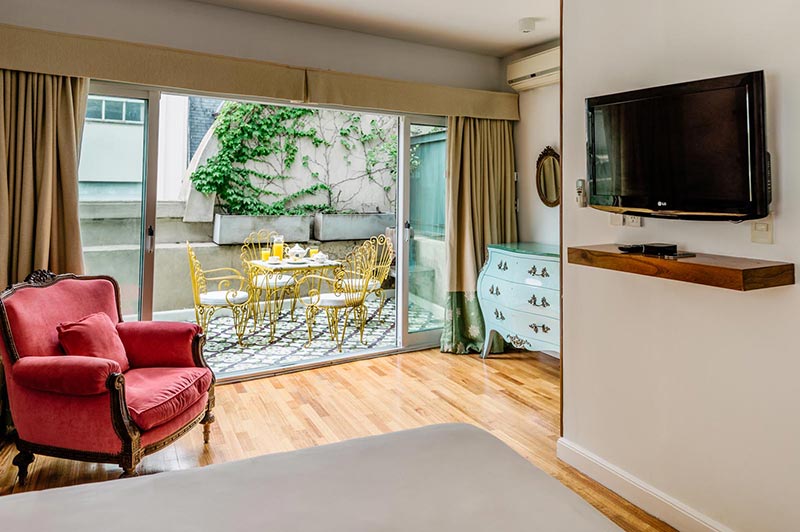Suite 4B